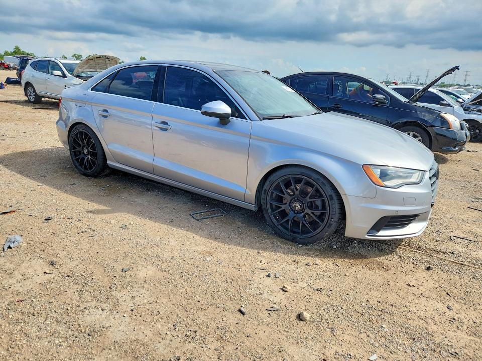 Photo 4 from auction – 2016 AUDI A3 with VIN WAUE8GFF6G1041480