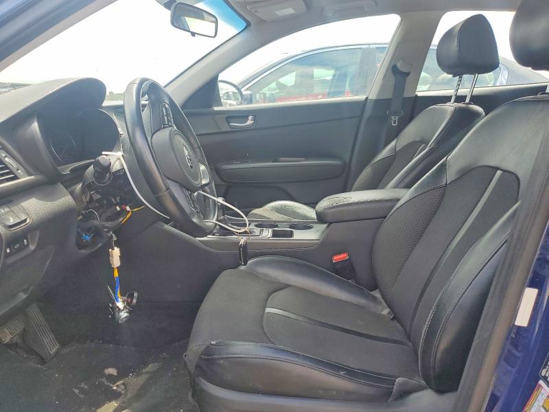 Photo 7 from auction – 2018 KIA OPTIMA with VIN 5XXGT4L32JG237284