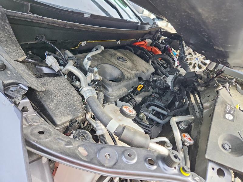 Photo 12 from auction – 2025 TOYOTA RAV4 with VIN JTMEB3FV8SD249369