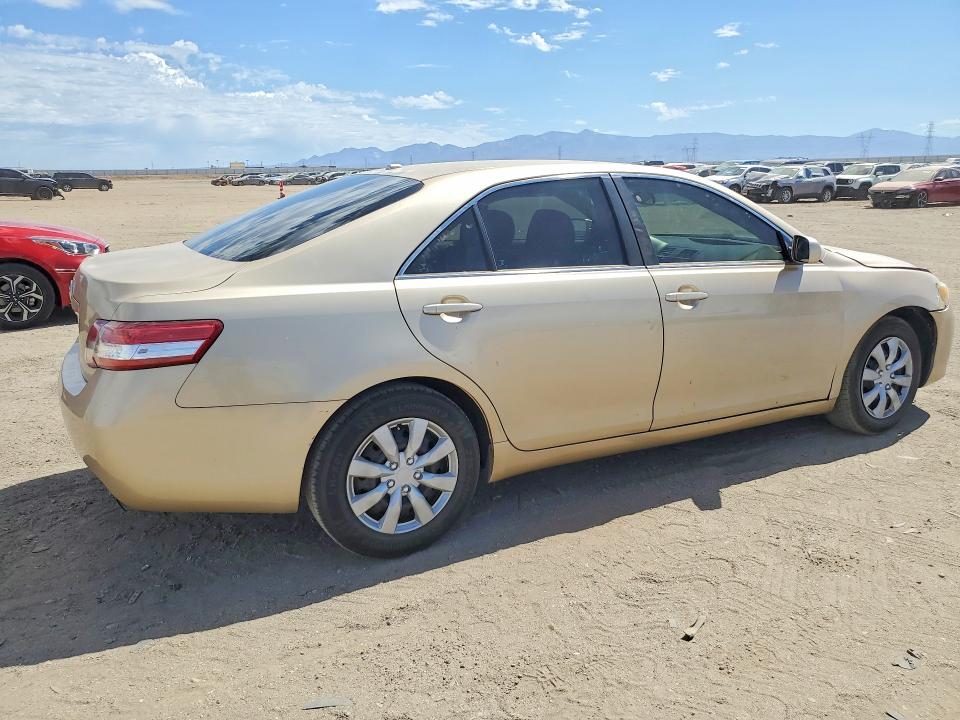 Photo 3 from auction – 2011 TOYOTA CAMRY with VIN 4T1BF3EK3BU129683
