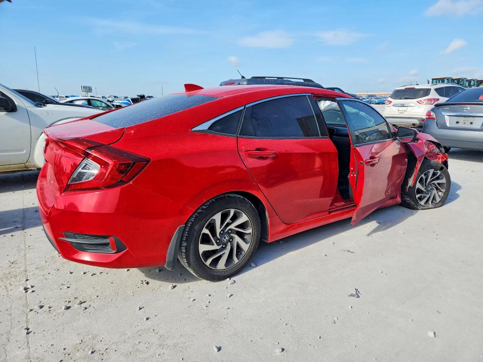 Photo 3 from auction – 2018 HONDA CIVIC with VIN 2HGFC2F78JH570151