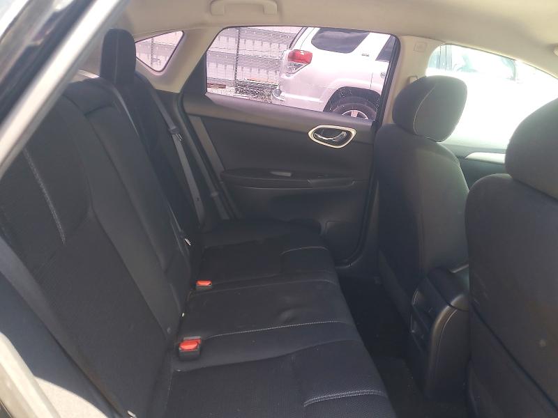 Photo 10 from auction – 2015 NISSAN SENTRA with VIN 3N1AB7AP5FY331001
