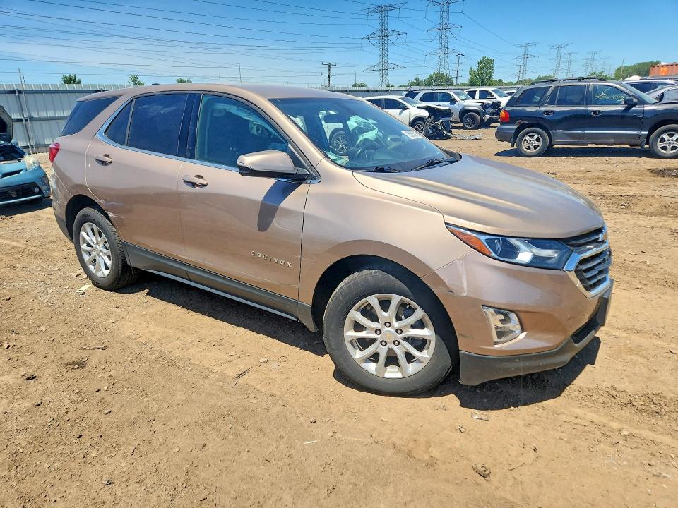 Photo 4 from auction – 2018 CHEVROLET EQUINOX with VIN 2GNAXSEV6J6325400