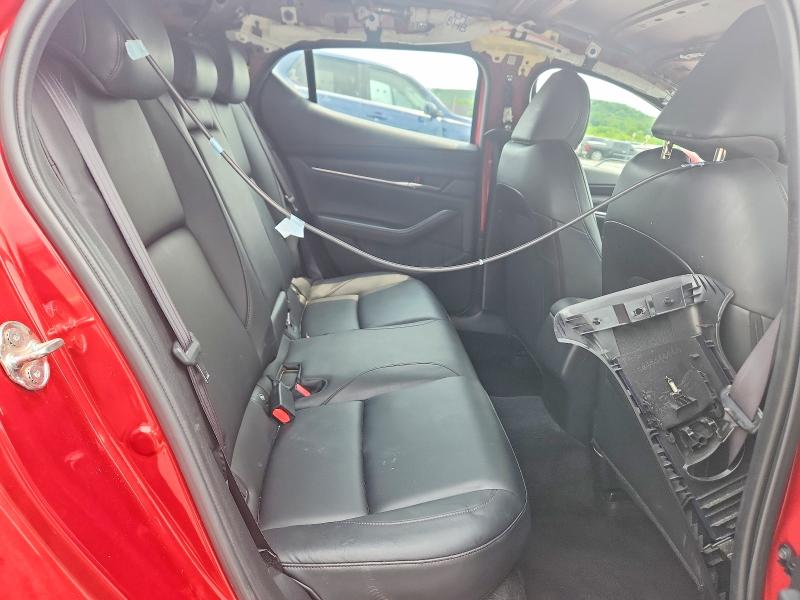 Photo 10 from auction – 2019 MAZDA 3 with VIN JM1BPAMM6K1120695