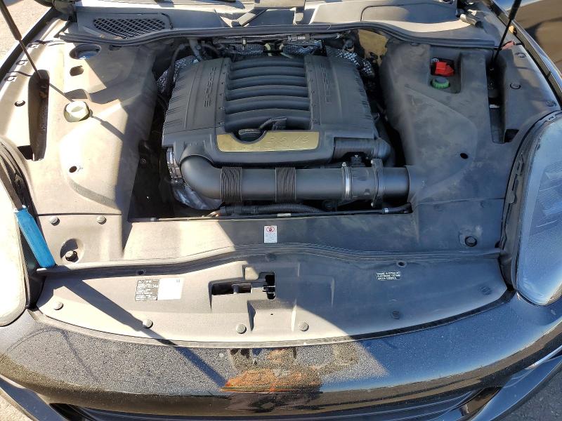 Photo 12 from auction – 2016 PORSCHE CAYENNE with VIN WP1AA2A22GLA09741