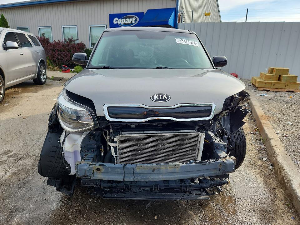 Photo 5 from auction – 2016 KIA SOUL with VIN KNDJN2A24G7360438