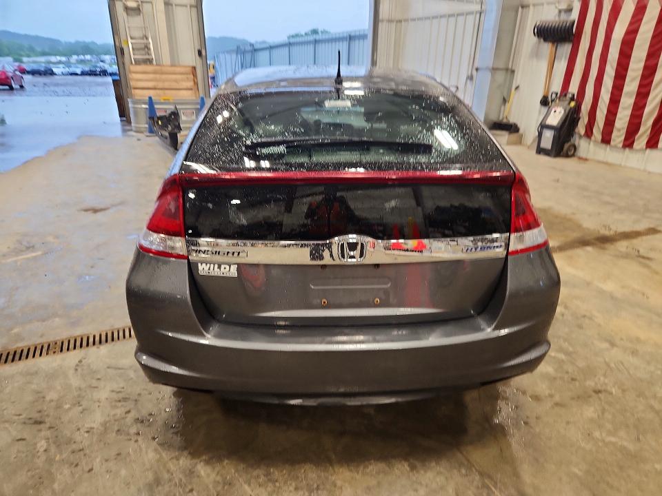 Photo 6 from auction – 2013 HONDA INSIGHT with VIN JHMZE2H71DS004900