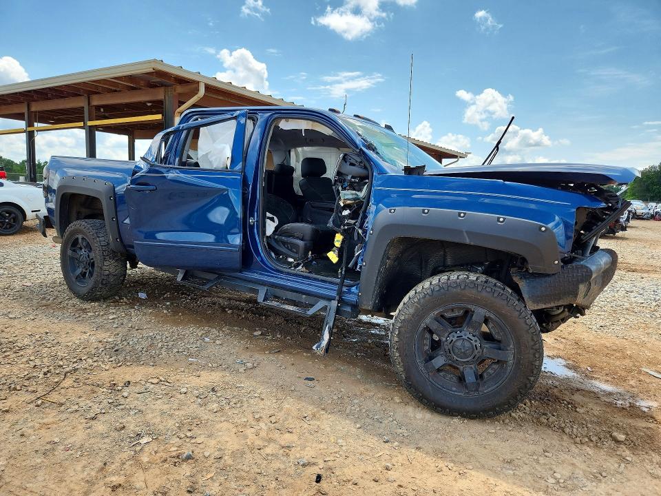 Photo 4 from auction – 2017 CHEVROLET SILVERADO with VIN 1GC1KVEG6HF103336