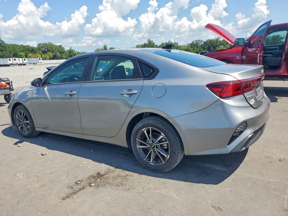 Zdjęcie 2 z aukcji – 2024 KIA FORTE z VIN 3KPF24ADXRE742892