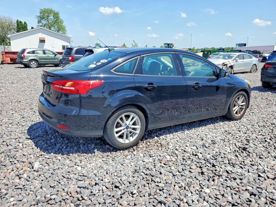 Photo 3 from auction – 2017 FORD FOCUS with VIN 1FADP3F29HL291945