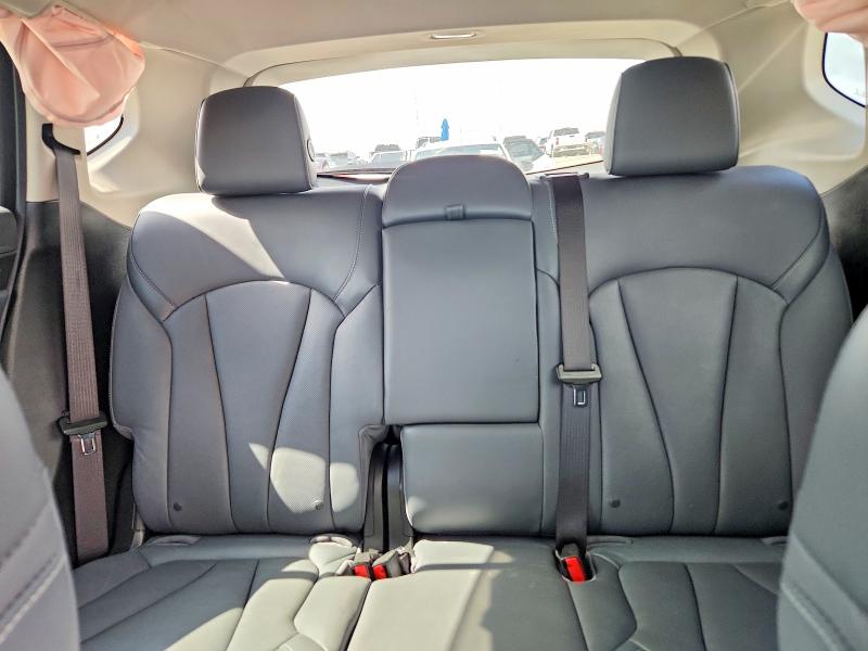 Photo 10 from auction – 2019 BUICK ENVISION with VIN LRBFX4SX0KD010027