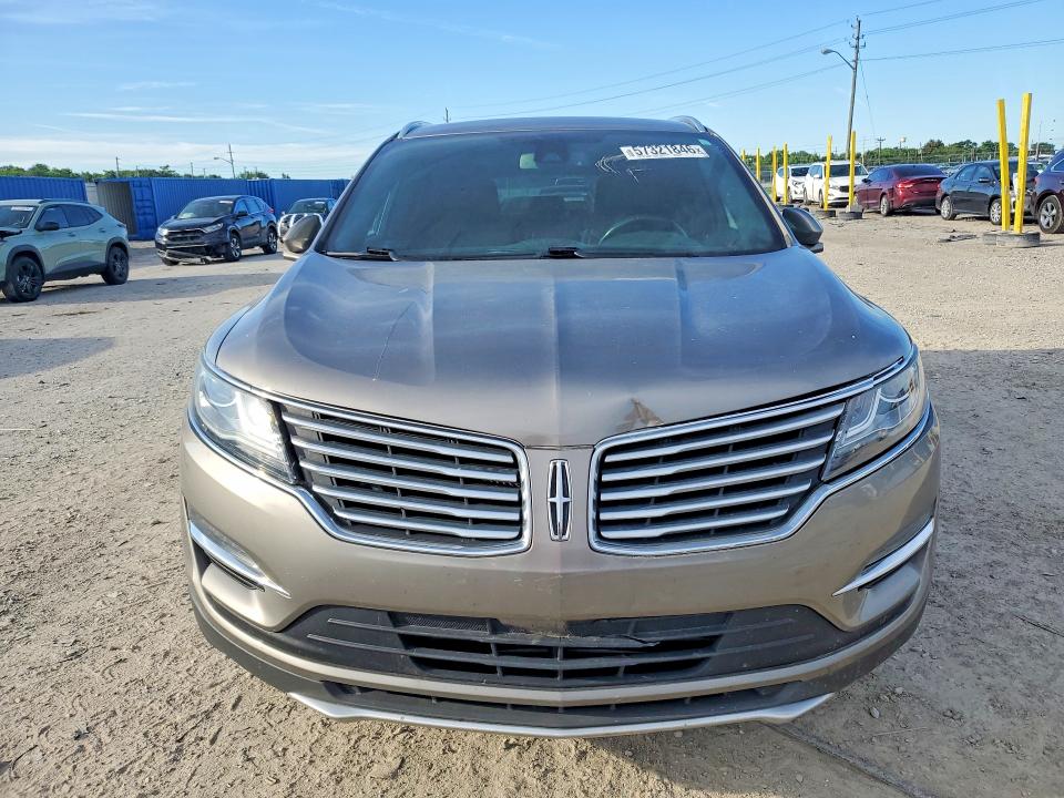Photo 5 from auction – 2017 LINCOLN MKC with VIN 5LMCJ3C94HUL07674