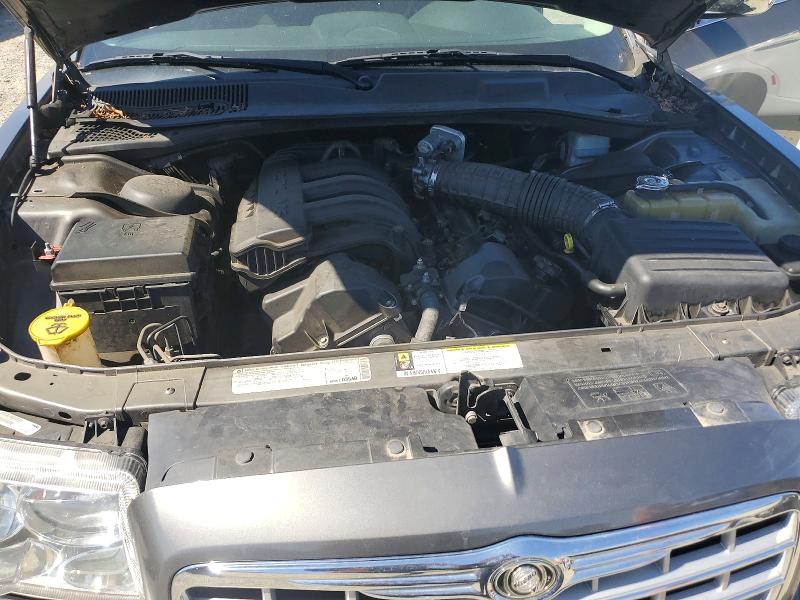 Photo 11 from auction – 2010 CHRYSLER 300 with VIN 2C3CA4CD3AH112664