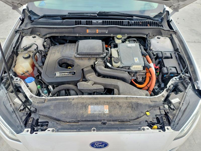 Photo 11 from auction – 2017 FORD FUSION with VIN 3FA6P0RU8HR317554