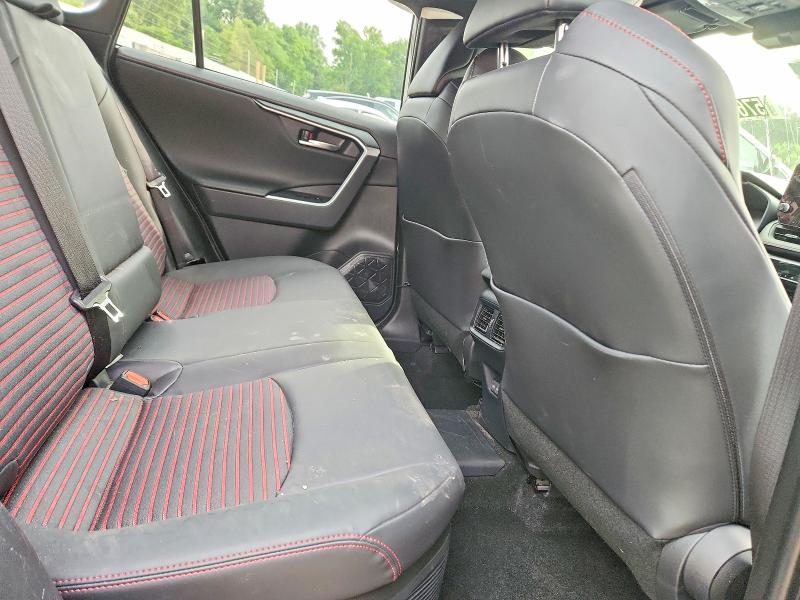 Photo 11 from auction – 2025 TOYOTA RAV4 with VIN JTMEB3FV8SD249369