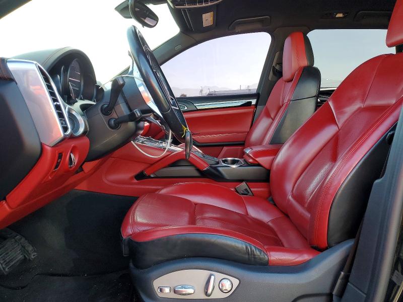 Photo 7 from auction – 2016 PORSCHE CAYENNE with VIN WP1AA2A22GLA09741