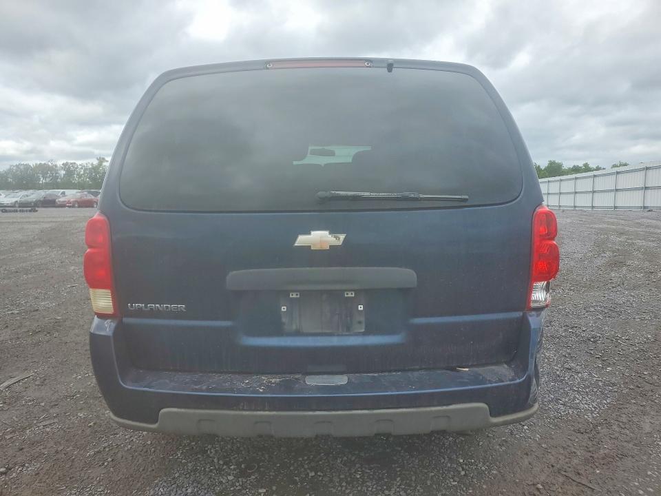 Photo 6 from auction – 2005 CHEVROLET UPLANDER with VIN 1GNDV03L75D224690