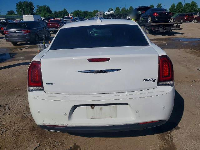 Photo 6 from auction – 2018 CHRYSLER 300 with VIN 2C3CCAGG6JH165615