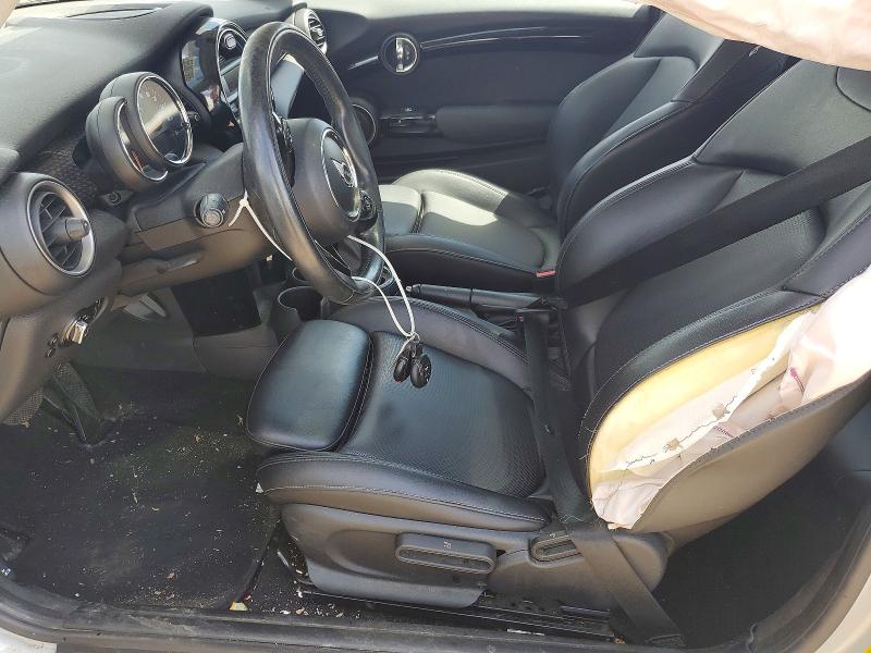 Photo 7 from auction – 2015 MINI COOPER with VIN WMWXP7C52F2A40202