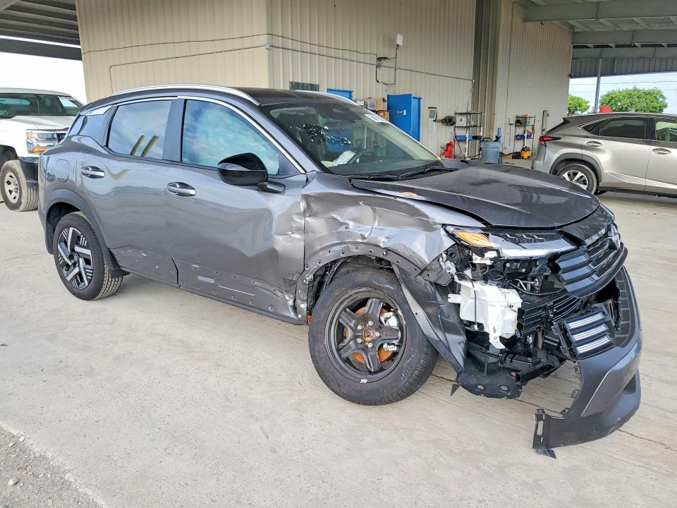Photo 4 from auction – 2026 NISSAN KICKS with VIN 3N8AP6CE1TL384831