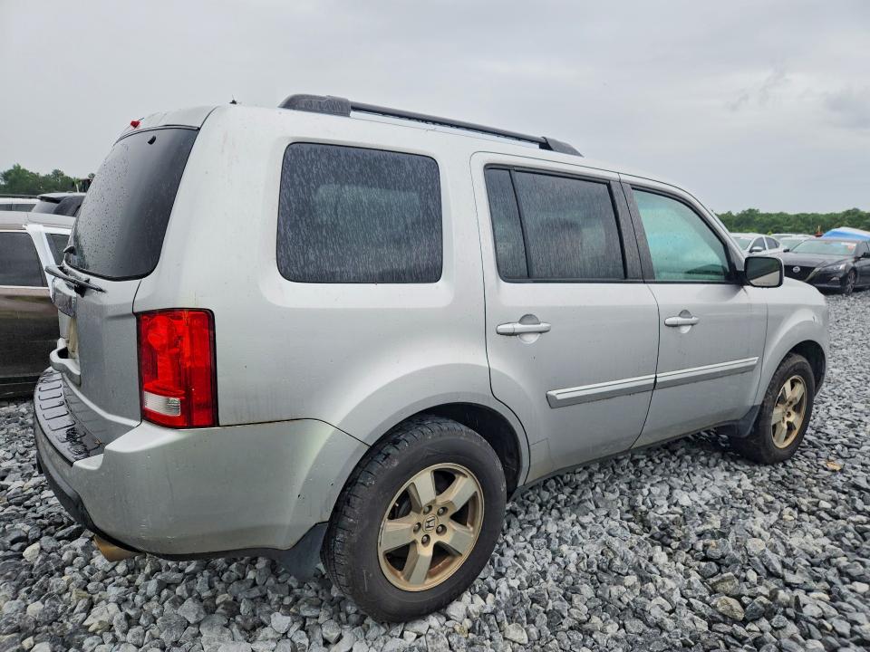 Photo 3 from auction – 2011 HONDA PILOT with VIN 5FNYF3H42BB052082