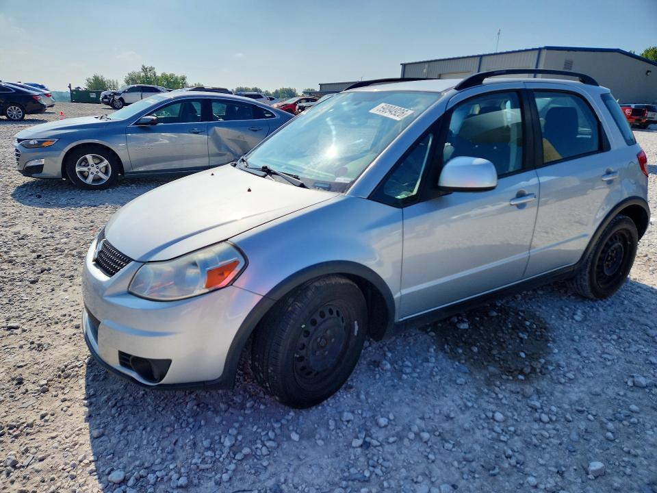 2011 SUZUKI SX4