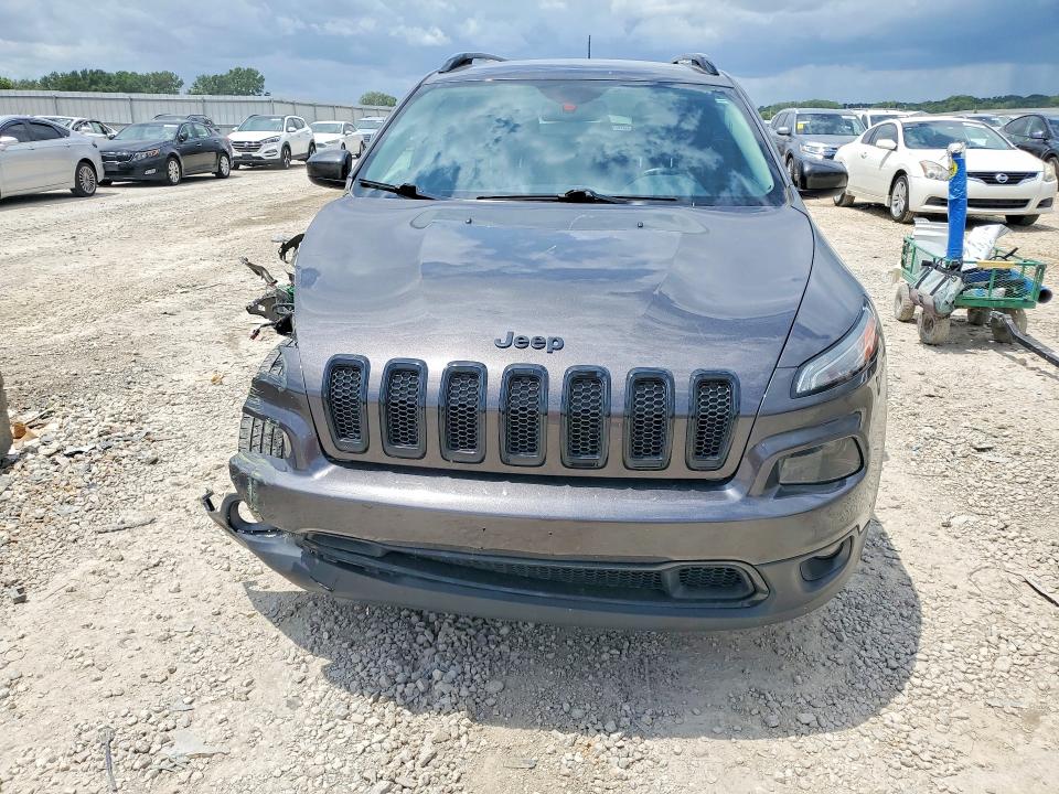 Photo 5 from auction – 2018 JEEP CHEROKEE with VIN 1C4PJLCB6JD554096