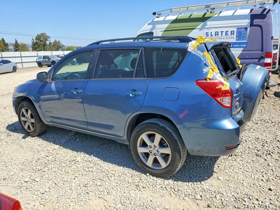 Снимка 2 от търг – 2008 TOYOTA RAV4 с VIN JTMZK34V185019714
