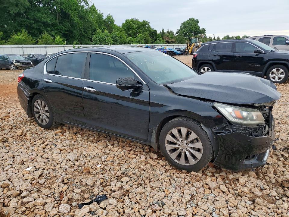 Снимка 4 от търг – 2014 HONDA ACCORD с VIN 1HGCR2F89EA158707
