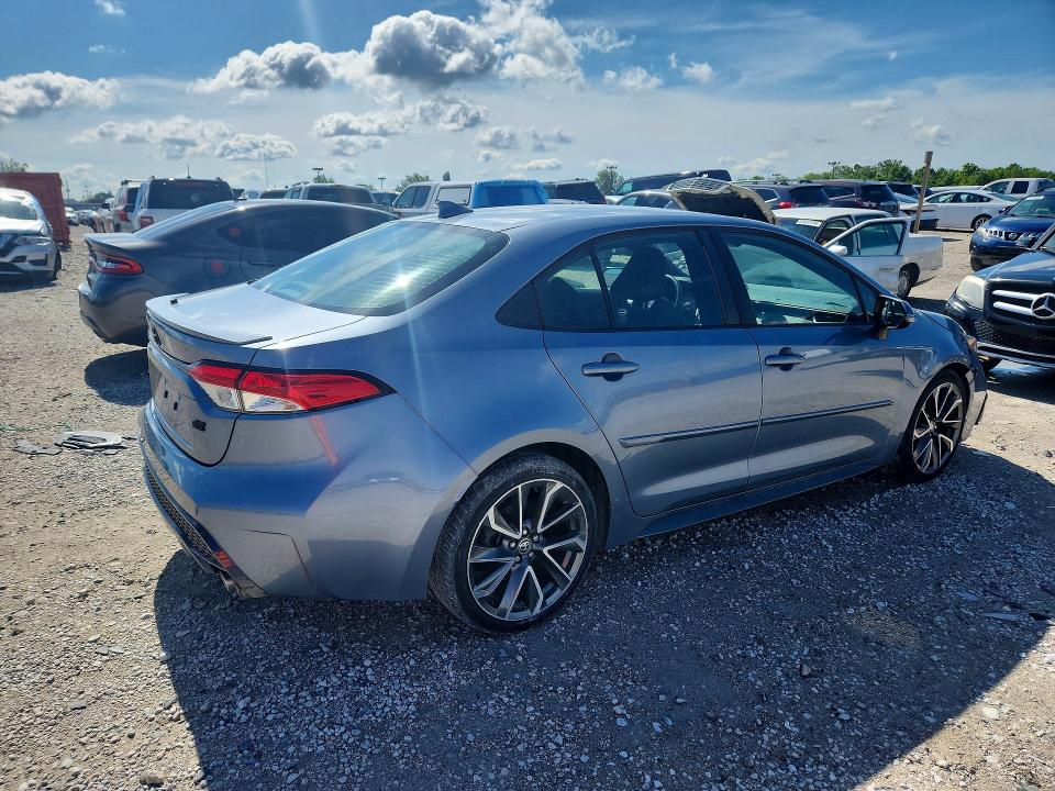 Photo 3 from auction – 2021 TOYOTA COROLLA with VIN 5YFS4MCE1MP095577