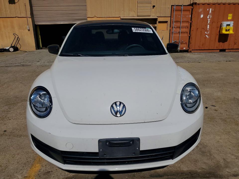 Photo 5 from auction – 2012 VOLKSWAGEN BEETLE with VIN 3VWFP7AT4CM615754