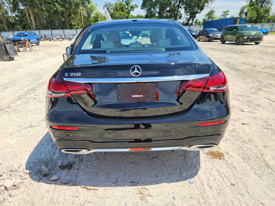 Photo 6 from auction – 2022 MERCEDES-BENZ E with VIN W1KZF8DB9NB057704