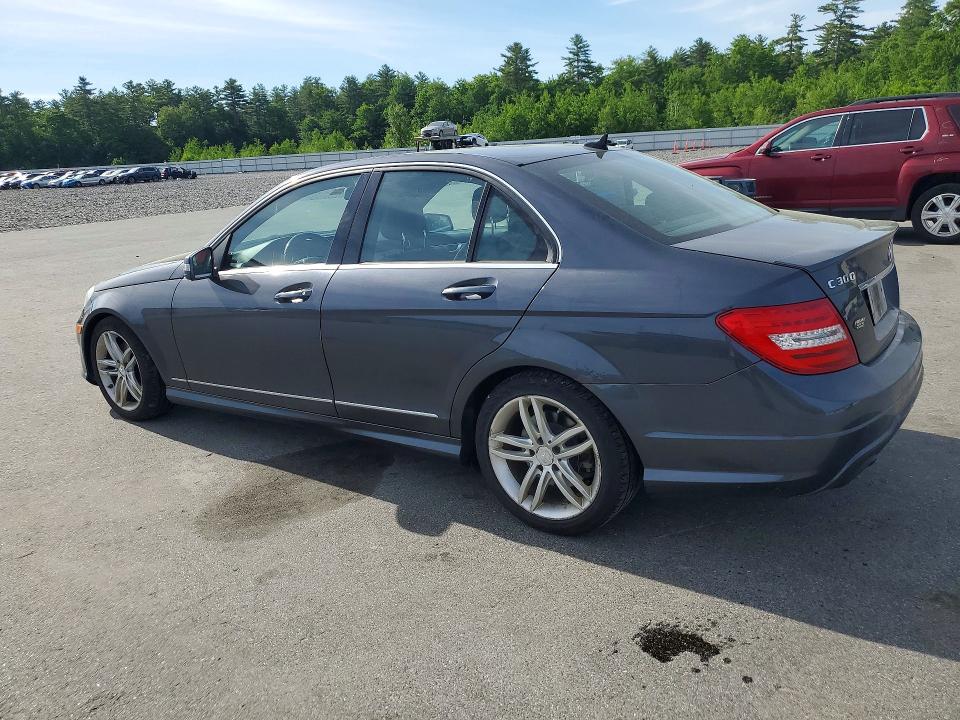 Photo 2 from auction – 2013 MERCEDES-BENZ C with VIN WDDGF8AB2DR279468