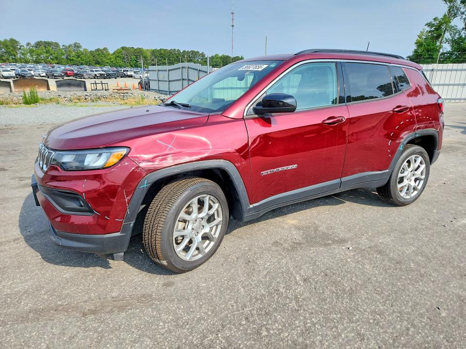 JEEP COMPASS 2022 with VIN 3C4NJDFB6NT207473 - Photo from auction