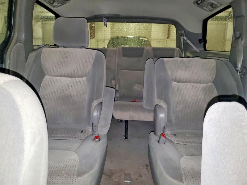 Photo 10 from auction – 2006 TOYOTA SIENNA with VIN 5TDZA23C46S564407