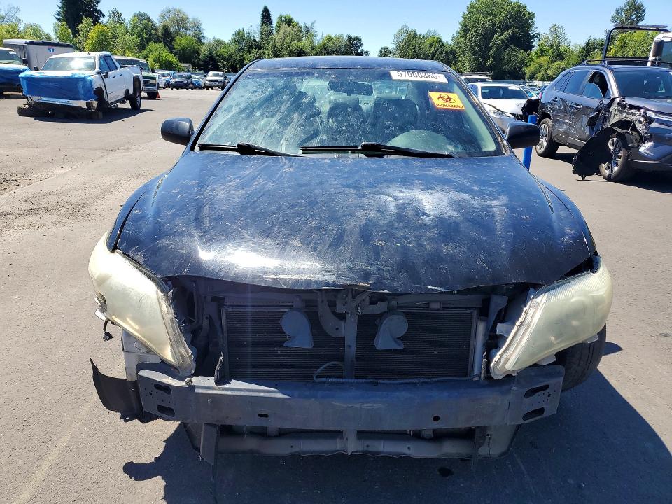 Photo 5 from auction – 2010 TOYOTA CAMRY with VIN 4T1BF3EK2AU044204
