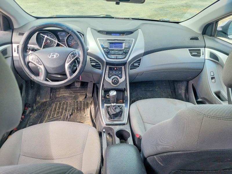 Photo 8 from auction – 2013 HYUNDAI ELANTRA with VIN 5NPDH4AE8DH237680