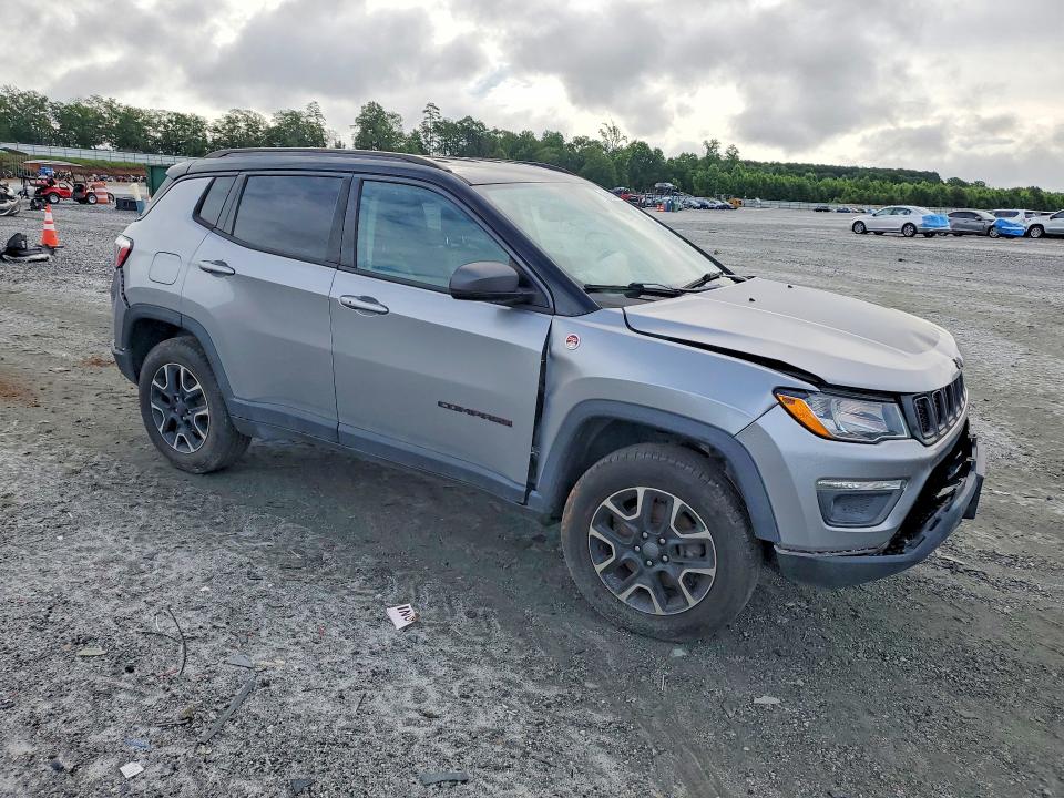 Photo 4 from auction – 2020 JEEP COMPASS with VIN 3C4NJDDB3LT159527