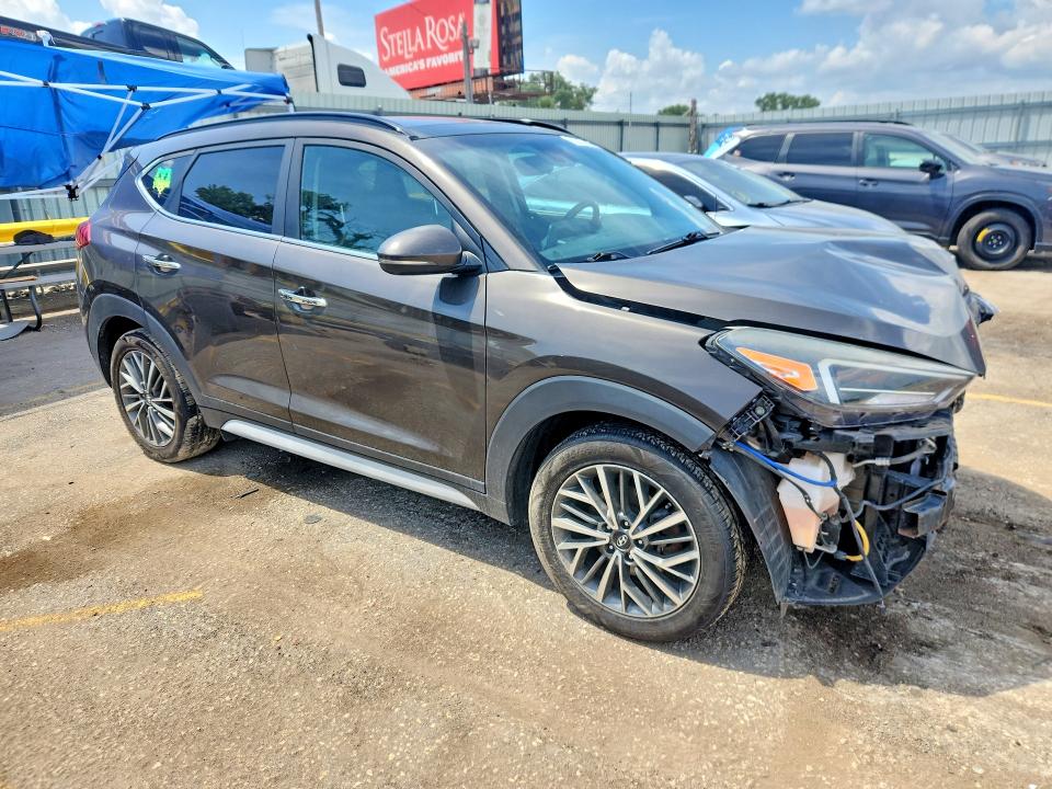 Снимка 4 от търг – 2019 HYUNDAI TUCSON с VIN KM8J33AL6KU022047