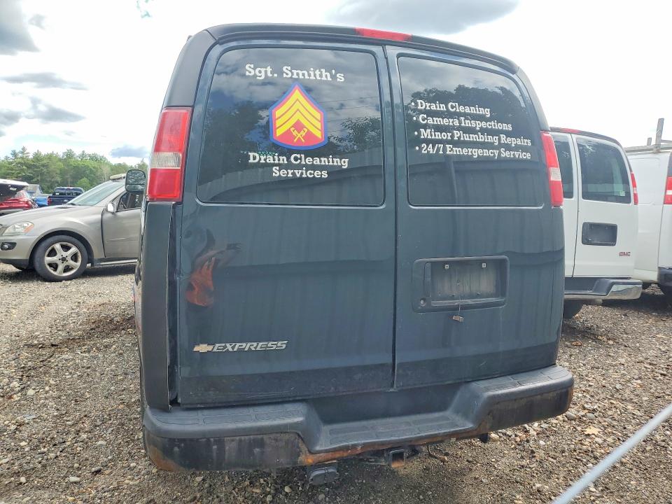 Photo 6 from auction – 2017 CHEVROLET EXPRESS G2500 with VIN 1GCWGAFF1H1139017