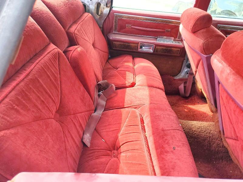 Photo 10 from auction – 1977 LINCOLN CONTINENTAL TOWN CA with VIN 7Y82A937900