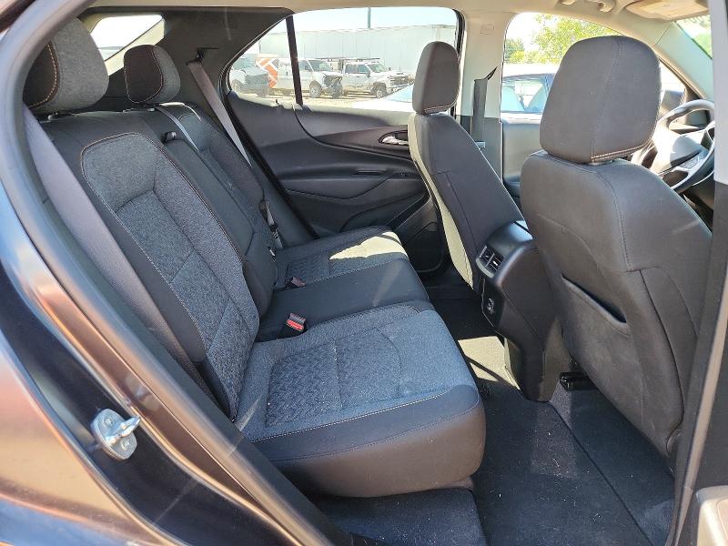 Photo 11 from auction – 2022 CHEVROLET EQUINOX with VIN 2GNAXKEV4N6127727