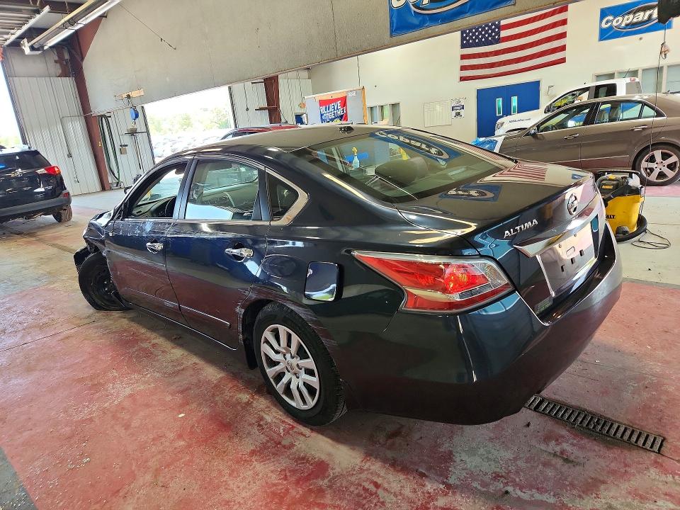 Photo 2 from auction – 2015 NISSAN ALTIMA with VIN 1N4AL3AP4FC171047
