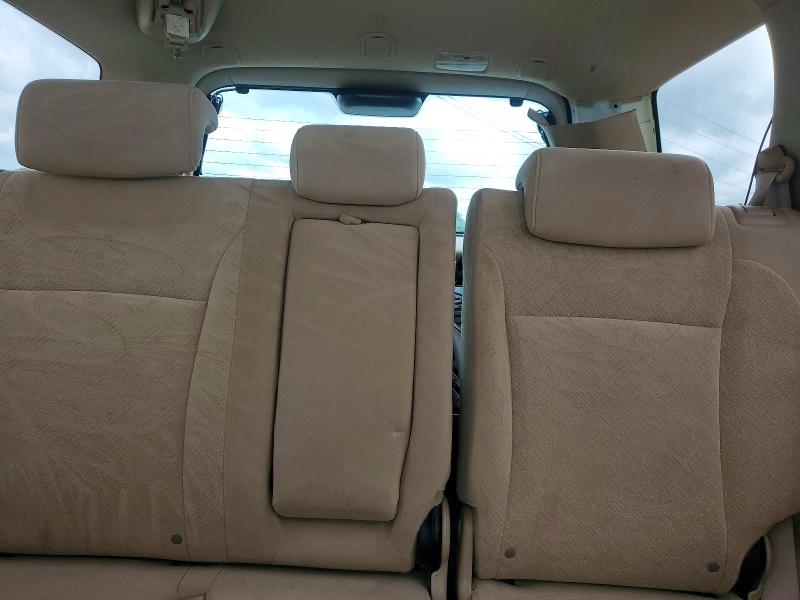 Photo 10 from auction – 2006 HONDA CR-V with VIN JHLRD68856C021462