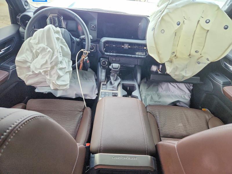 Photo 8 from auction – 2026 TOYOTA LAND CRUISER with VIN JTEABFAJ2TK056969