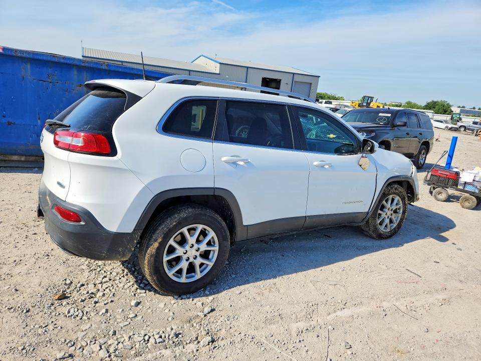 صورة رقم 3 من المزاد - 2017 JEEP CHEROKEE مع VIN 1C4PJMCS5HW521594