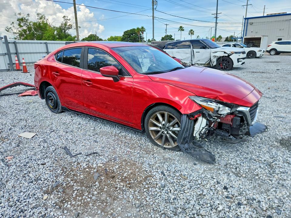 Photo 4 from auction – 2018 MAZDA 3 with VIN 3MZBN1V30JM252720