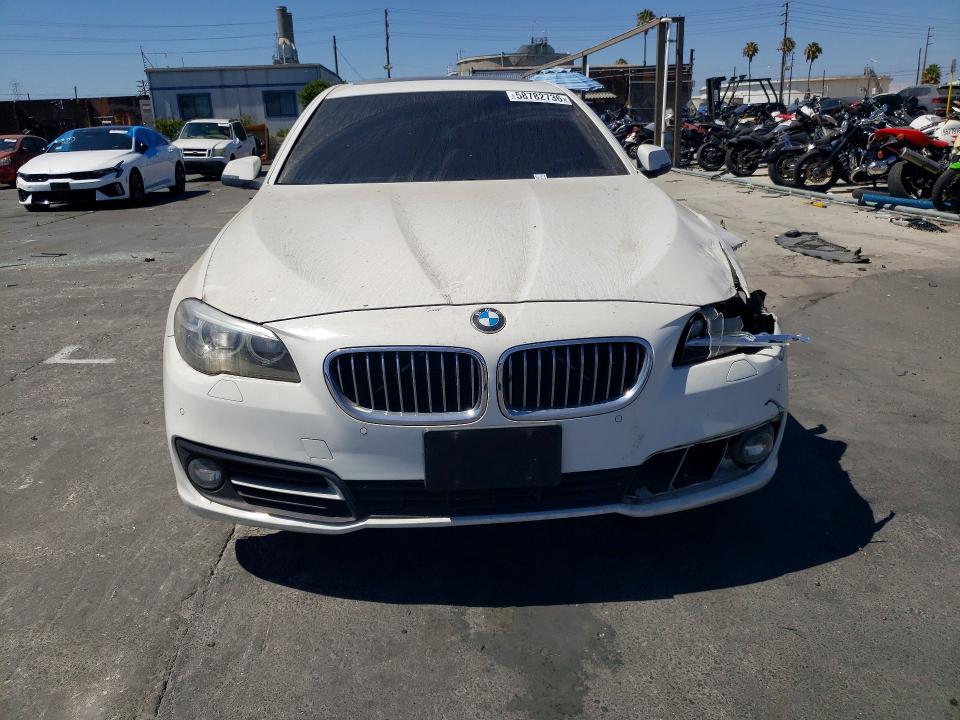 Photo 5 from auction – 2015 BMW 528 with VIN WBA5A5C52FD515040