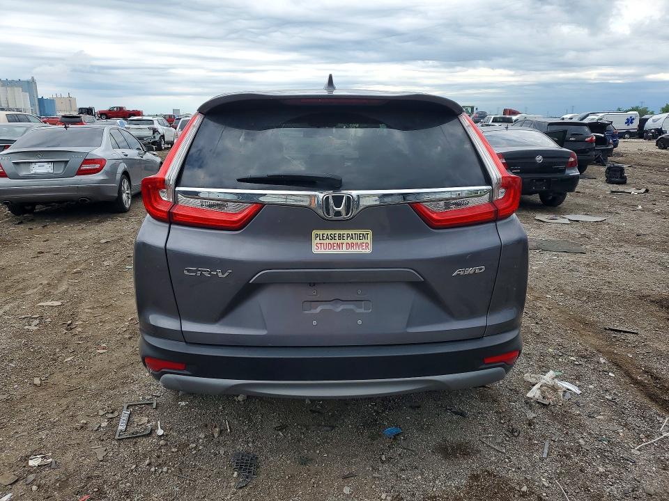 Photo 6 from auction – 2019 HONDA CR-V with VIN 7FARW2H82KE017449