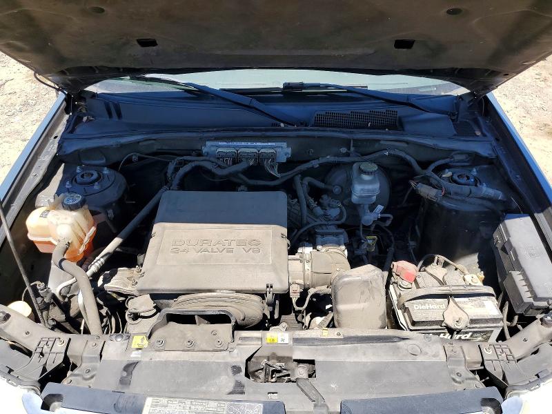 Photo 12 from auction – 2011 FORD ESCAPE with VIN 1FMCU9EG5BKA96951